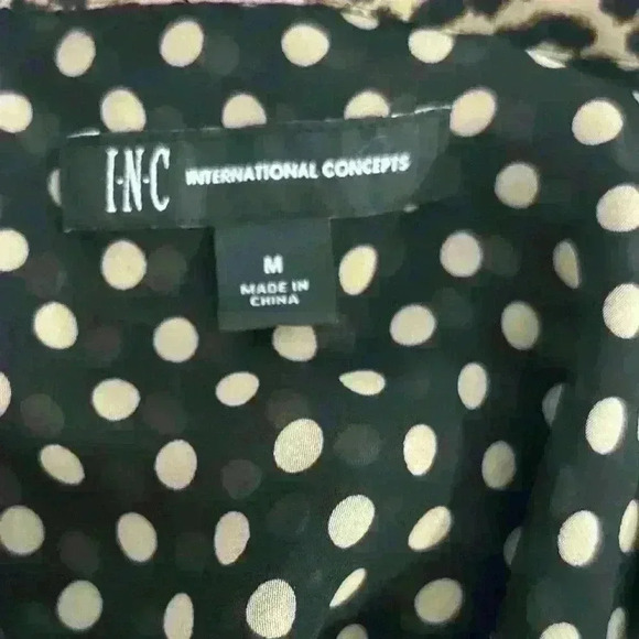 INC International Concepts Animal Print Polka Dot Blouse Top. Size M - Picture 5 of 6